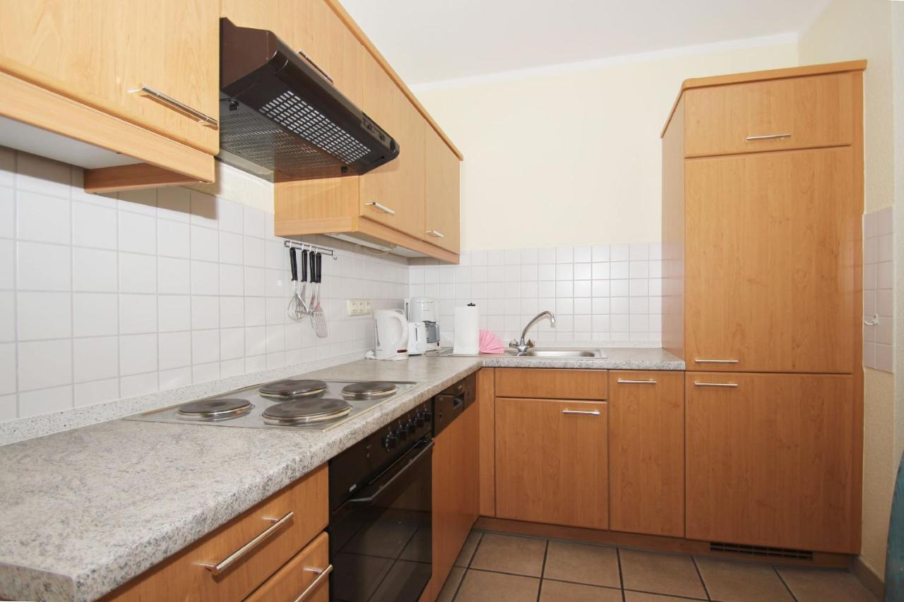 Balkon, Gratis Nutzung Vom Ahoi Erlebnisbad Und Sauna In Sellin - Villa Karola Fewo 09 Гёрен Экстерьер фото