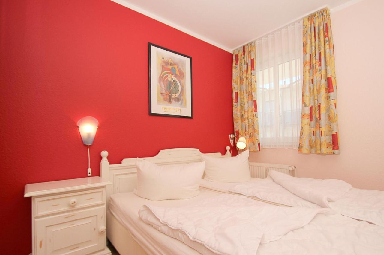 Balkon, Gratis Nutzung Vom Ahoi Erlebnisbad Und Sauna In Sellin - Villa Karola Fewo 09 Гёрен Экстерьер фото